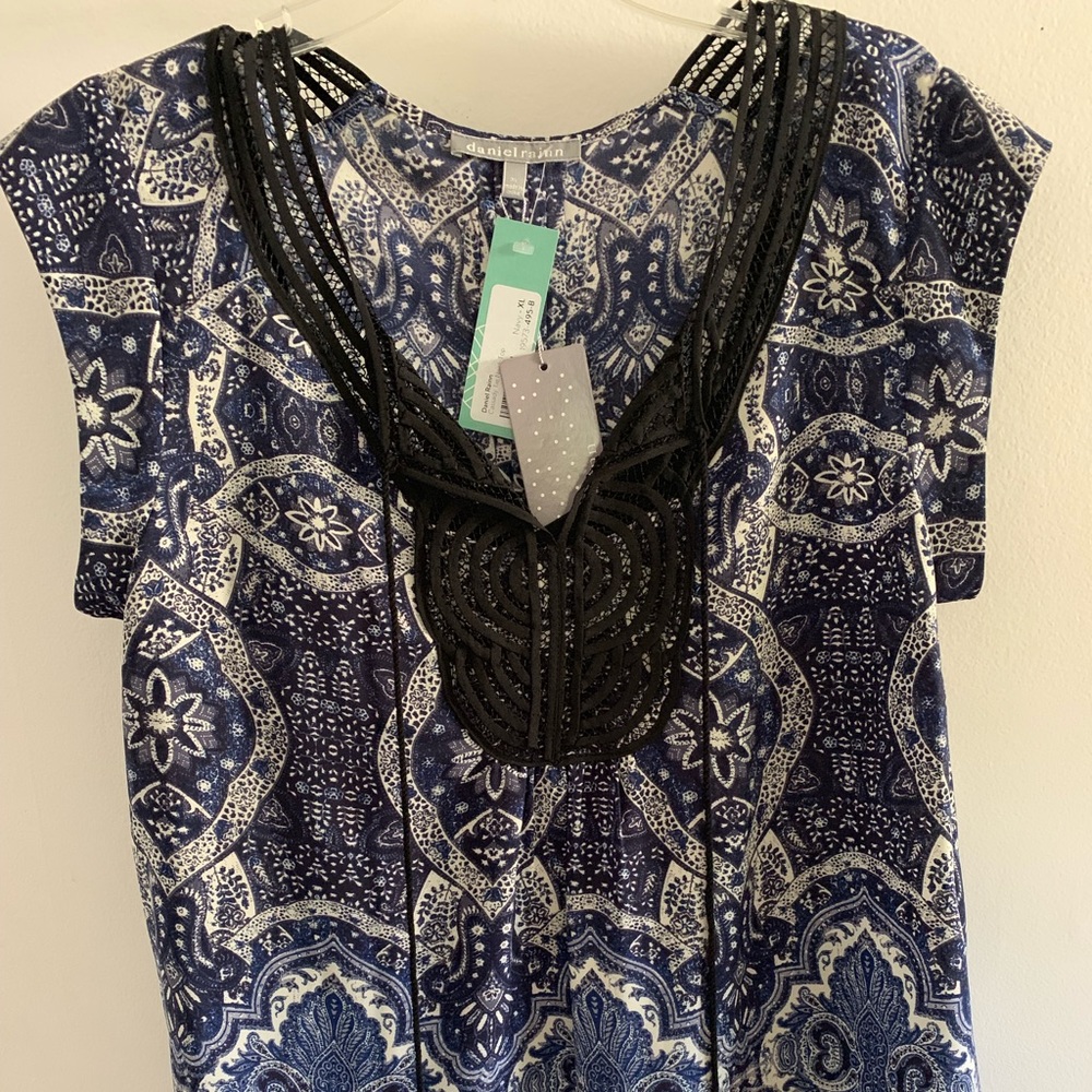 Daniel Rainn Cassady Tie Neck Top XL NWT